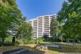 Toller Ausblick - Spielplatz hinterm Haus